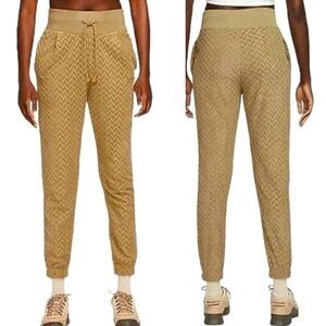 Nike Women's Tan Brown Chevron Pattern Everyday Modern High-Waisted Joggers Sz S